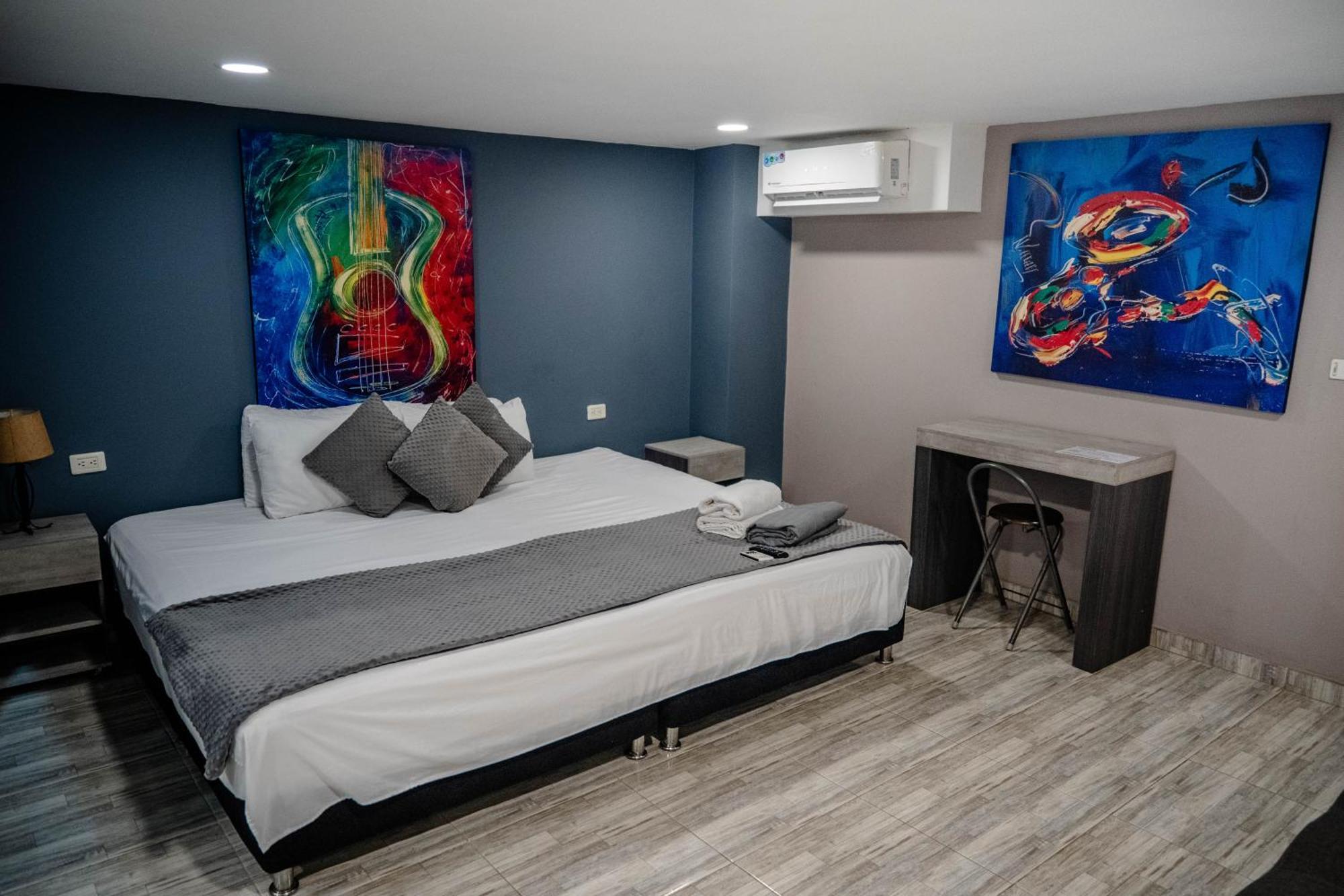 Bahia 79 Apartasuites Cerca Al Centro Cartagena Εξωτερικό φωτογραφία