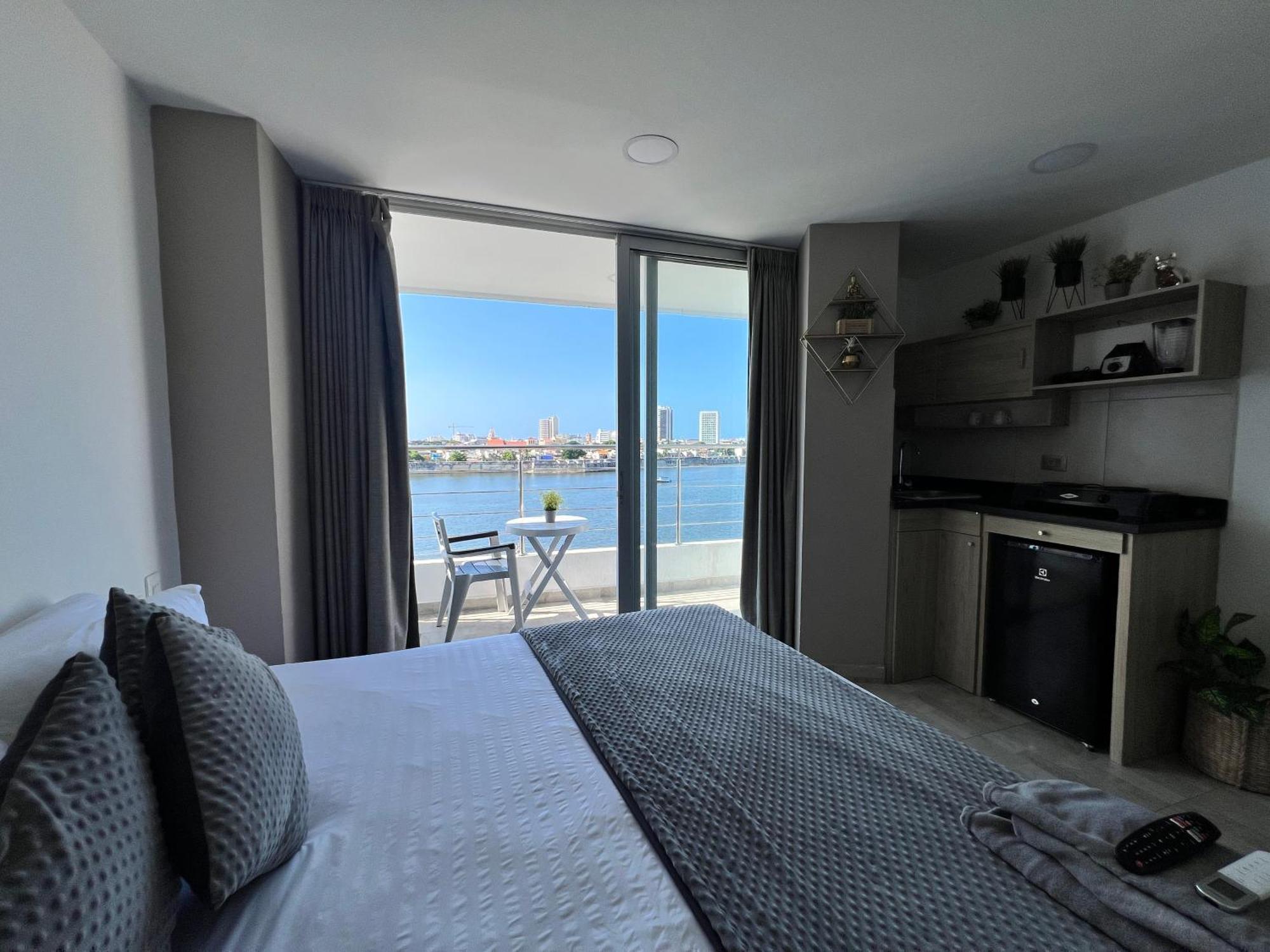 Bahia 79 Apartasuites Cerca Al Centro Cartagena Εξωτερικό φωτογραφία
